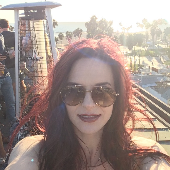 Meet your Posher, Sara-jane - Picture 1 of 1